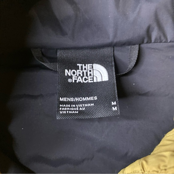 The North Face Men's Beige Hooded Puffer Jacket - Picture 3 of 9